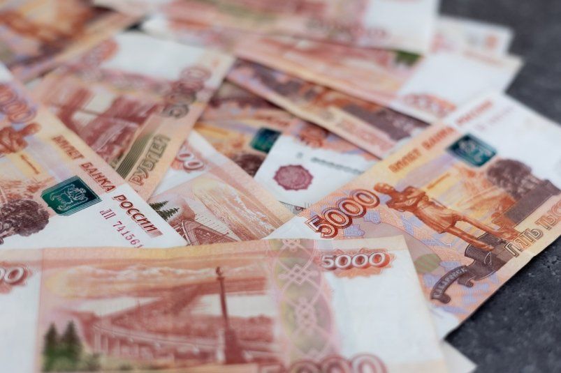 5 психологических причин, почему деньги не задерживаются в вашей жизни — и что с этим делать, чтобы включиться в денежный поток