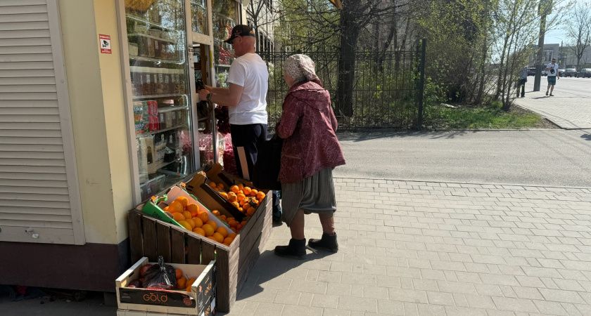 Пенсионерам подготовили единовременные выплаты в мае: пожилых решили порадовать не только праздничным салютом