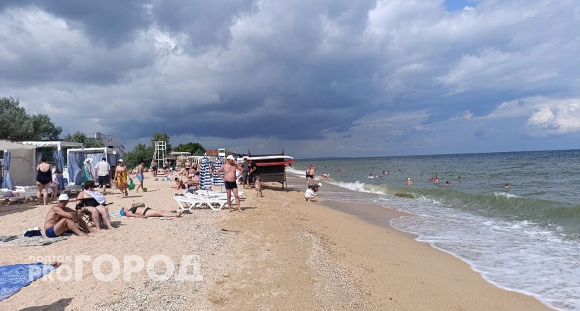 "Попрошайки и разгромленные дома": россиянин поделился в сети честным отзывом об отдыхе в Абхазии