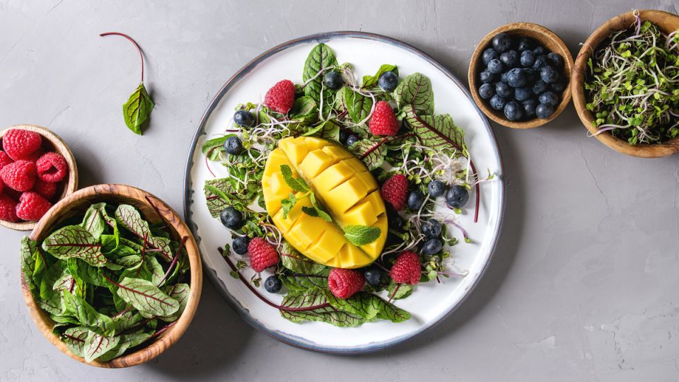 Летнее питание: секреты легкости и бодрости в жару