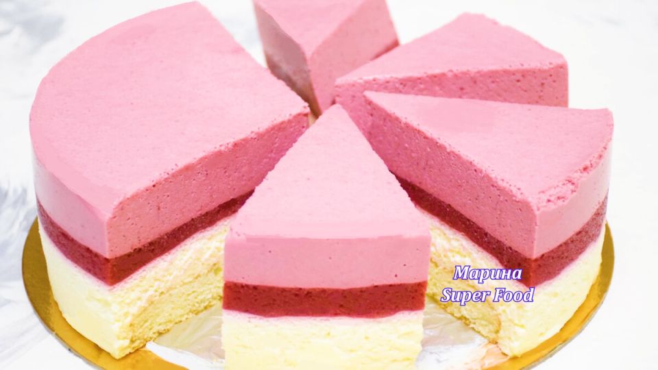 Нежный клубничный пломбир: Торт, который завоюет ваше сердце