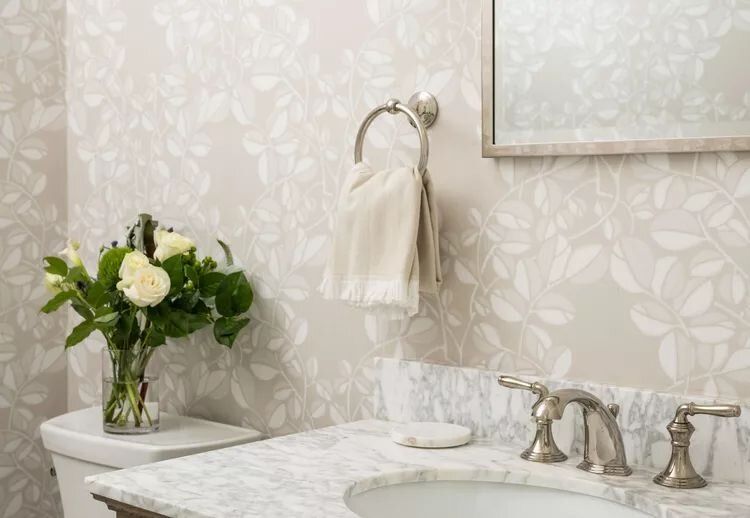 ����������� ����� ��������� � ����� ����