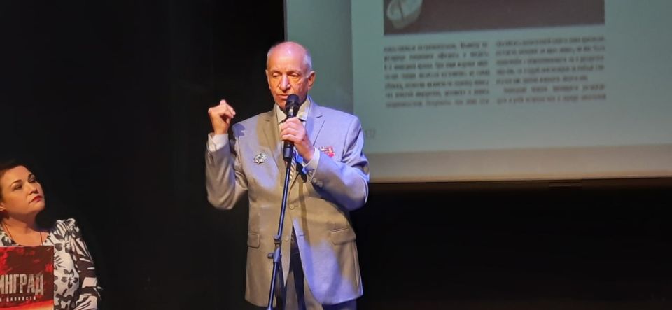 Театры, библиотеки, школы искусств, музыкальные школы – более 200-т экземпляров уникальных книг «Сталинград. Без срока давности» направлены в волгоградские учреждения культуры