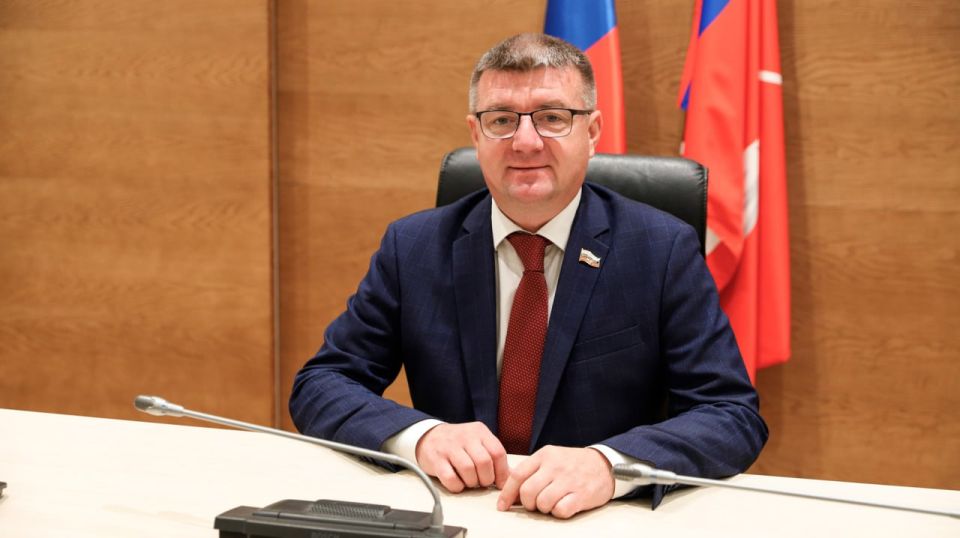 49 школьников из ЛНР прибыли в Волгоград для участия в тематических «Университетских сменах» «Подвиг России»