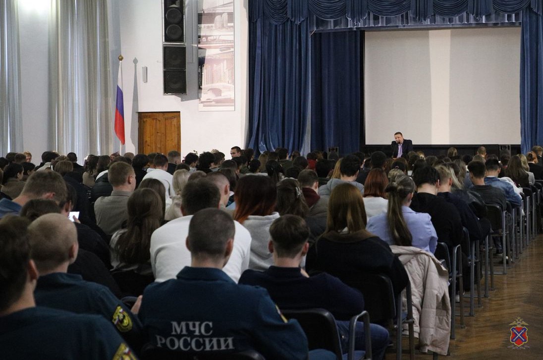 Полицейские организовали мероприятие в рамках акции «Школа информационной безопасности»