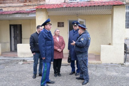 Заместителем прокурора Волгоградской области Александром Чубыкиным проведена проверка СИЗО № 1, расположенного в Центральном районе г. Волгограда