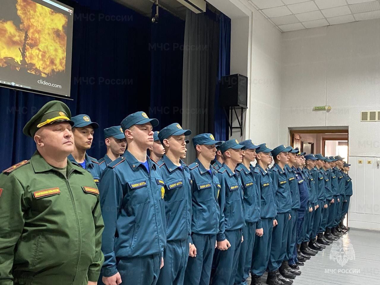 Будущие oгнебoрцы приняли Присягу