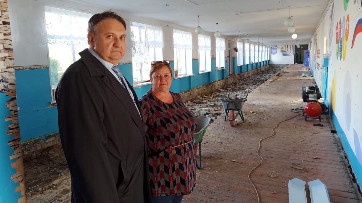 Сегодня в Алексеевском районе с рабочей поездкой побывал депутат Волгоградской областной Думы Валерий Могильный Сегодня в Алексеевском районе с рабочей поездкой побывал депутат Волгоградской областной Думы Валерий Могильный