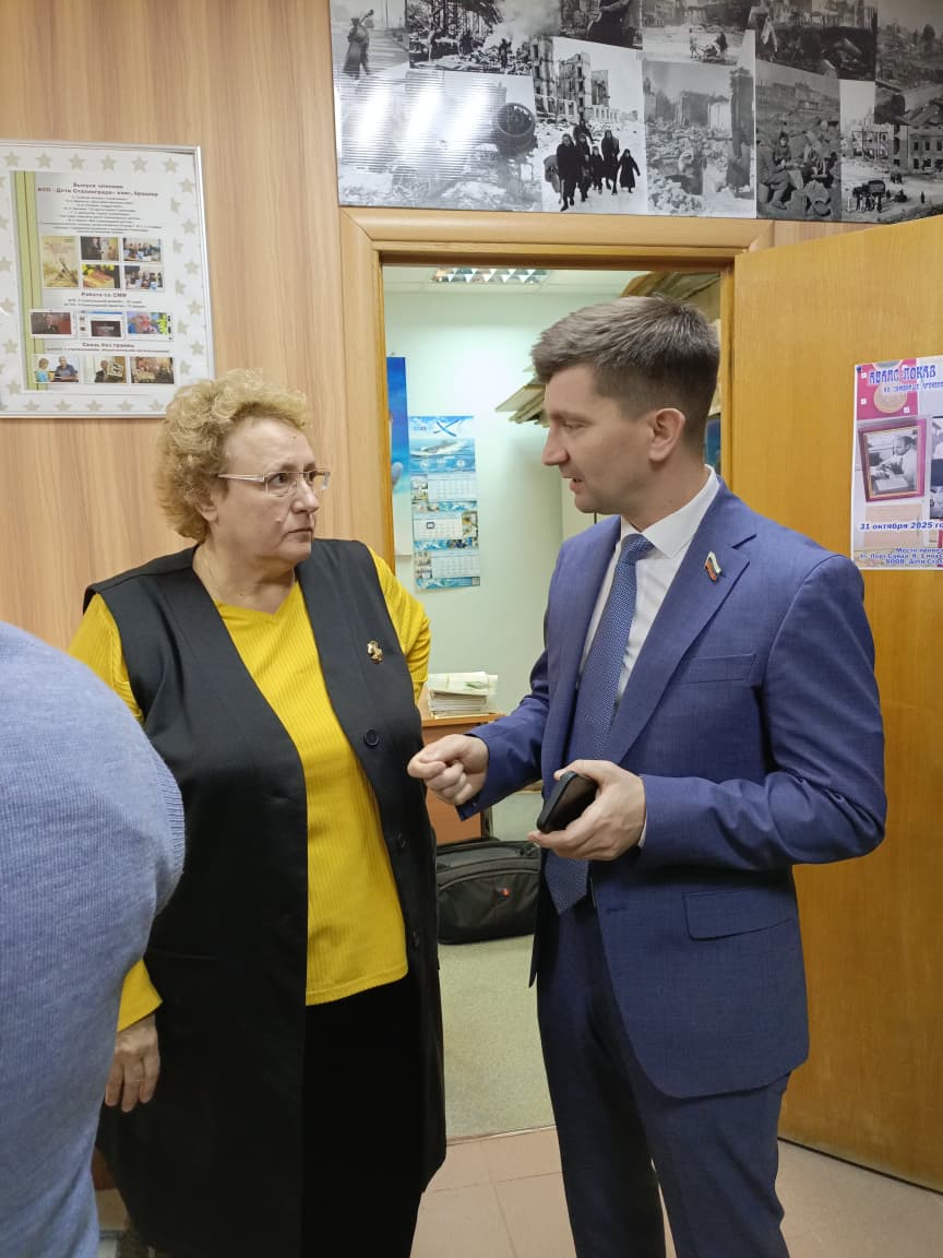 Аванс-показ раритетов из семейных архивов сталинградцев состоялся сегодня в Волгограде Аванс-показ раритетов из семейных архивов сталинградцев состоялся сегодня в Волгограде