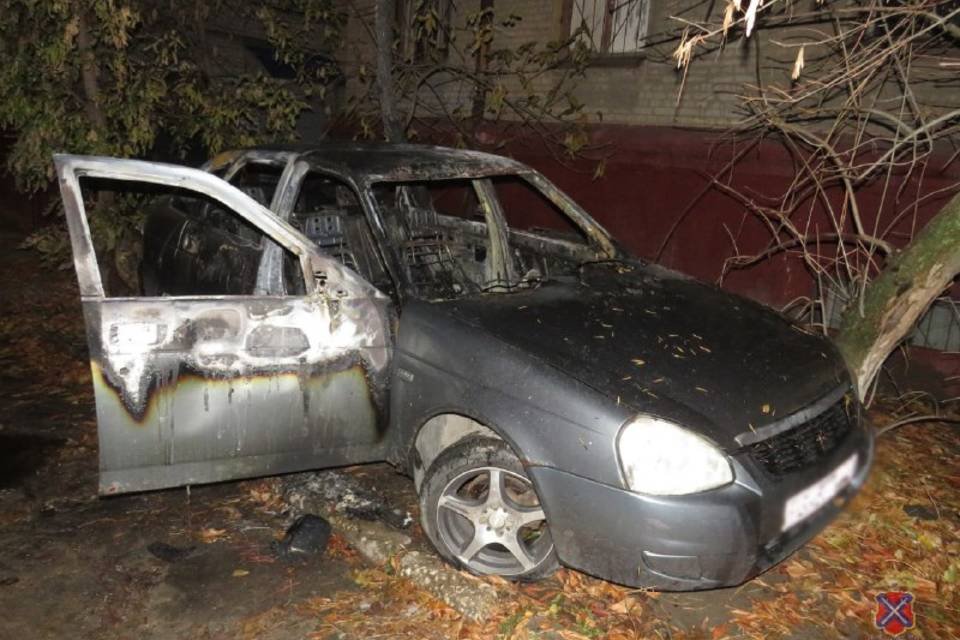 В Волгограде задержали поджигателя автомобилей