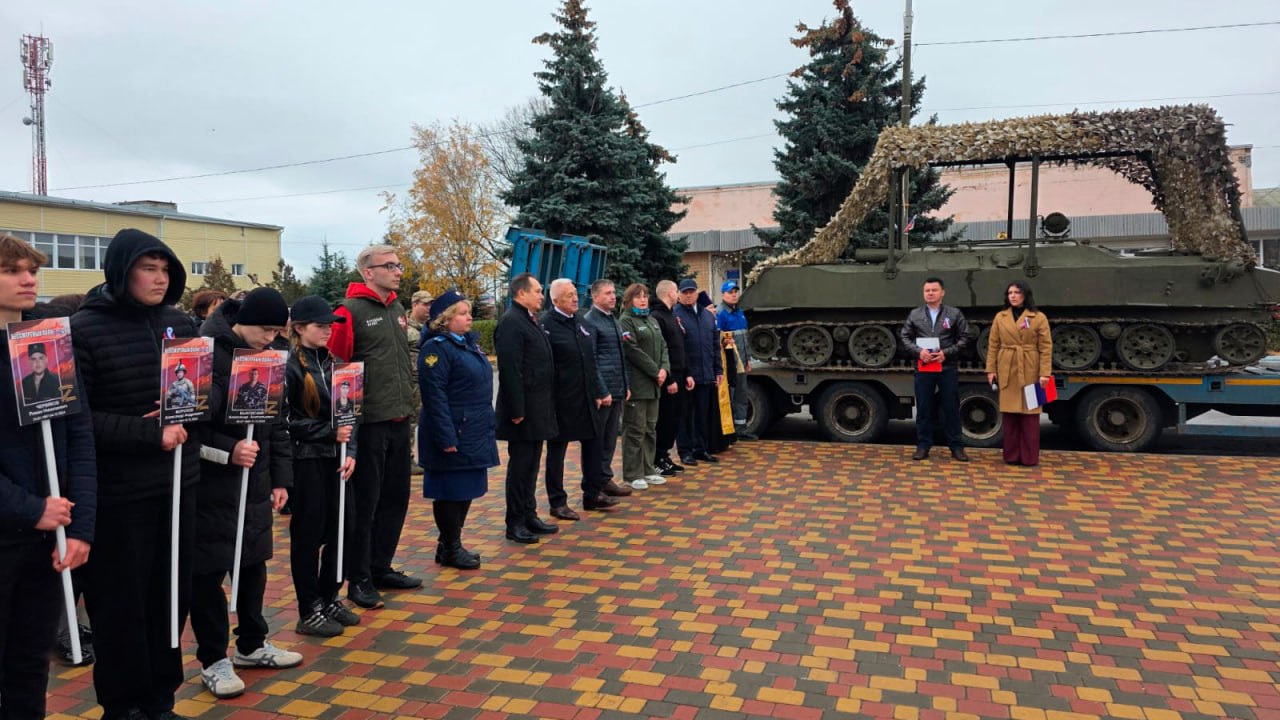 В Волгоградской области открыли памятник ветеранам боевых действий В Волгоградской области открыли памятник ветеранам боевых действий