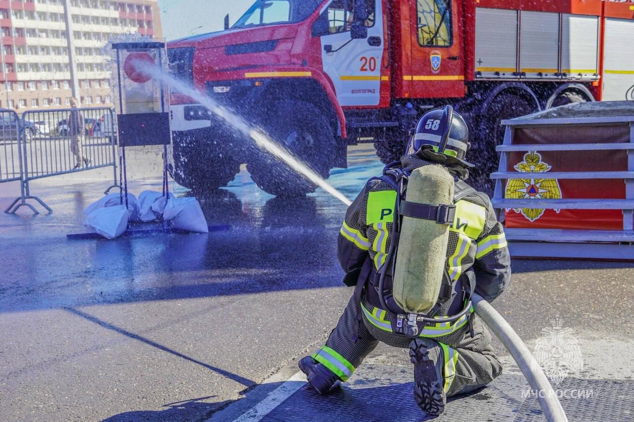 МЧС России желает прекрасного настроения на весь день!