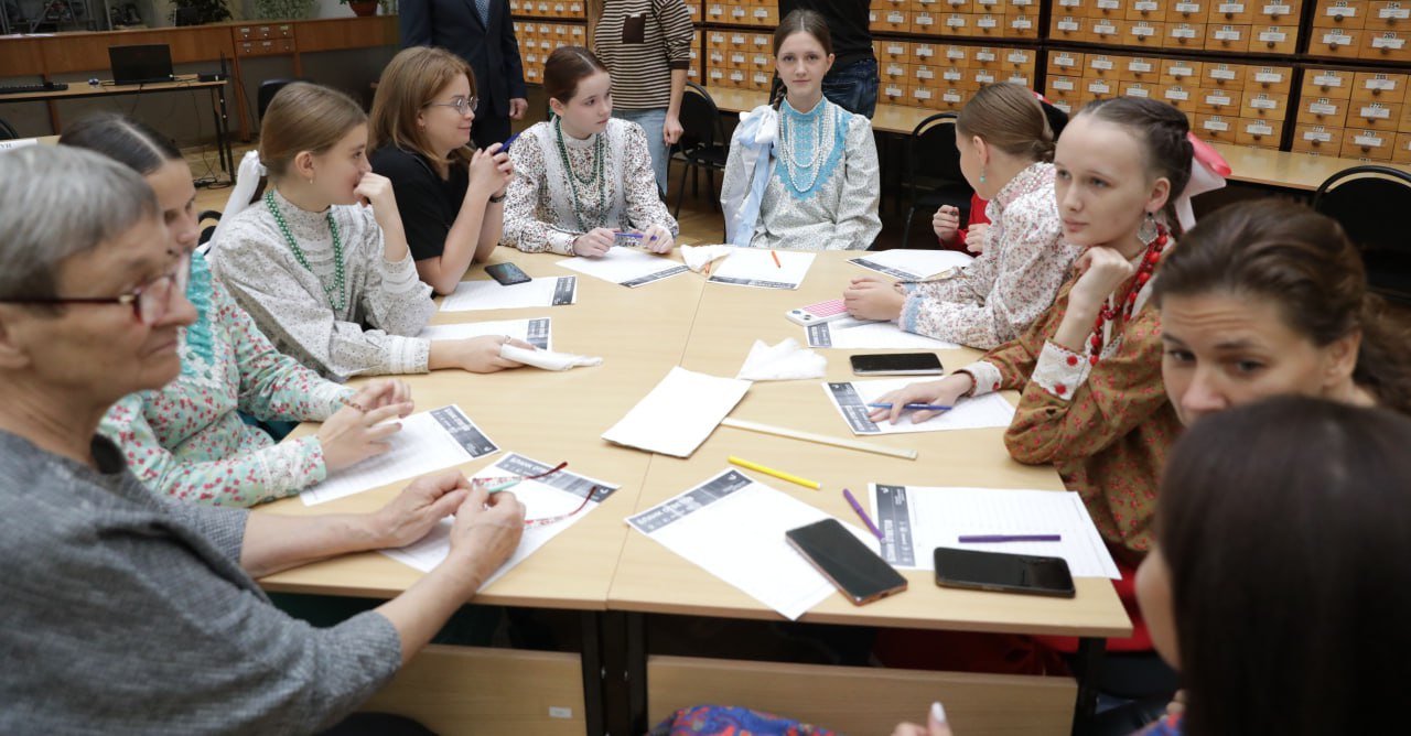 Сегодня в Волгограде стартовал первый день Международной просветительской акции «Большой этнографический диктант» Сегодня в Волгограде стартовал первый день Международной просветительской акции «Большой этнографический диктант»