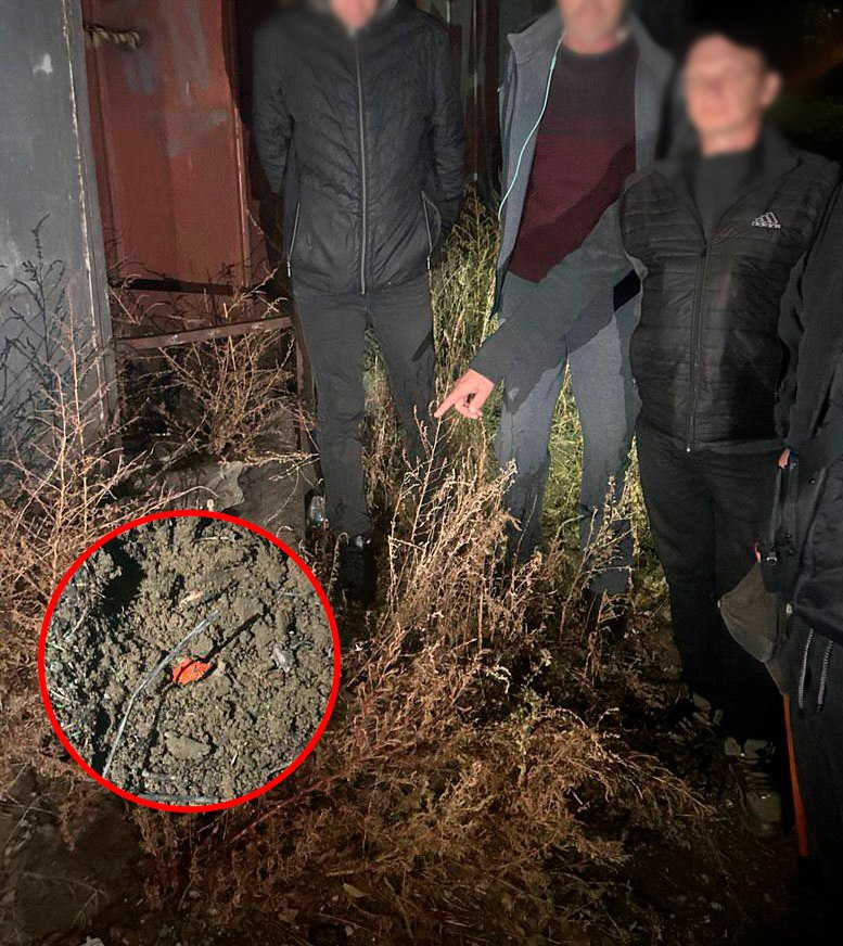 В Волгограде полицейские задержали подозреваемых в покушении на сбыт наркотических средств в крупном размере