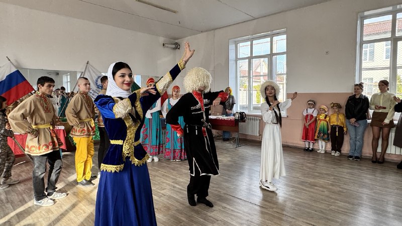 В Волжском филиале Международного юридического института состоялось яркое празднование Дня народного единства В Волжском филиале Международного юридического института состоялось яркое празднование Дня народного единства