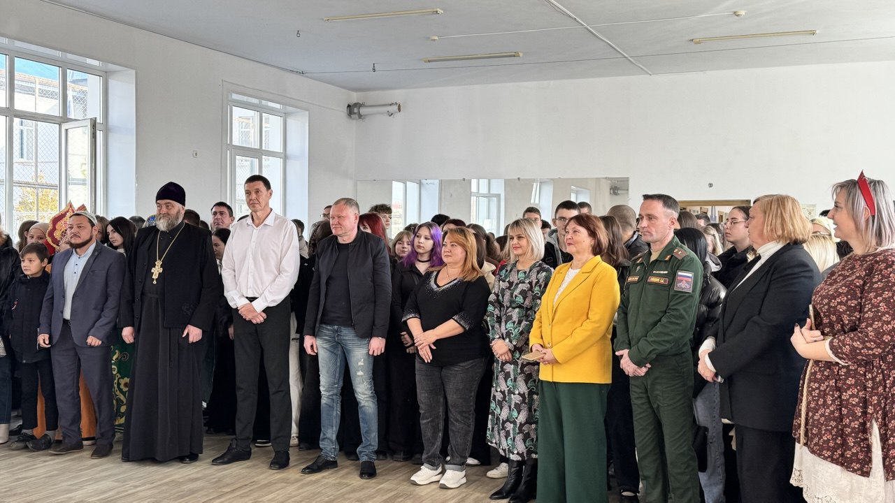 В Волжском филиале Международного юридического института состоялось яркое празднование Дня народного единства В Волжском филиале Международного юридического института состоялось яркое празднование Дня народного единства