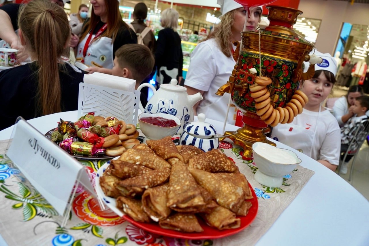 В Волгоградской области проходит семейный проект «Кухня без границ» В Волгоградской области проходит семейный проект «Кухня без границ»