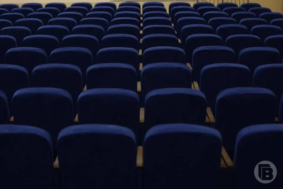 Волгоградский НЭТ сообщил о замене спектакля