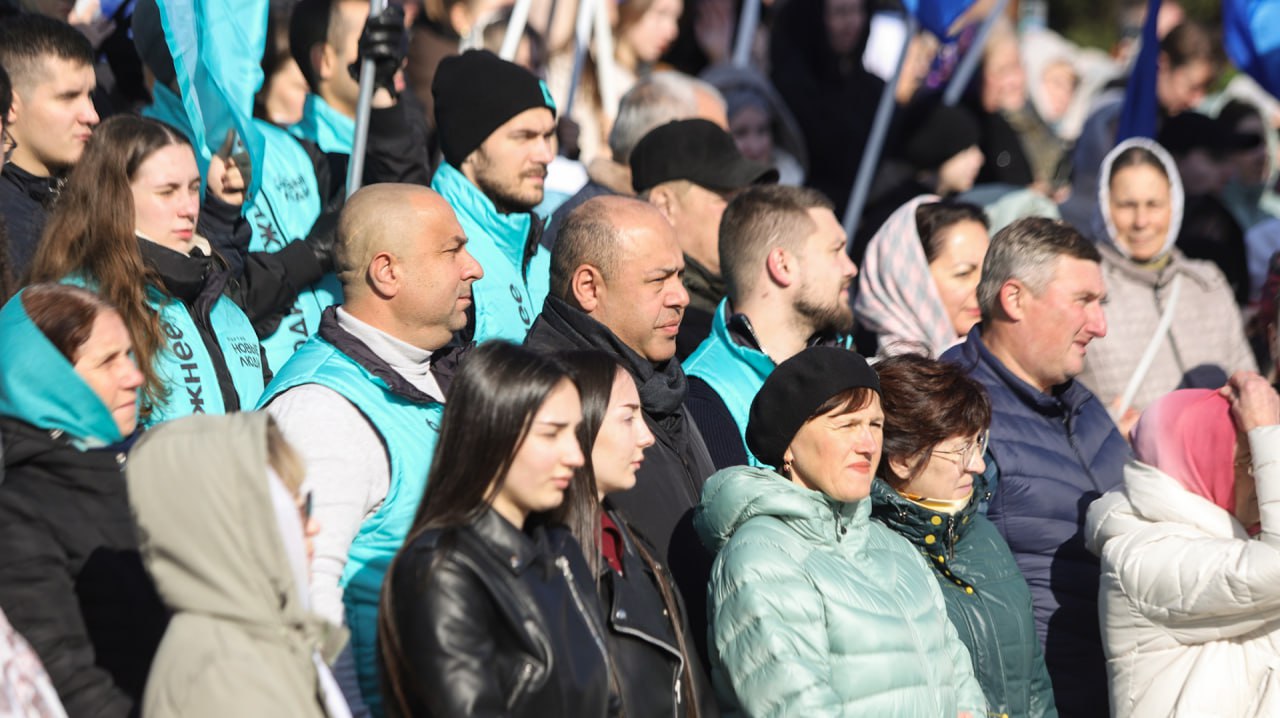 Волгоградский регион встречает День народного единства Волгоградский регион встречает День народного единства