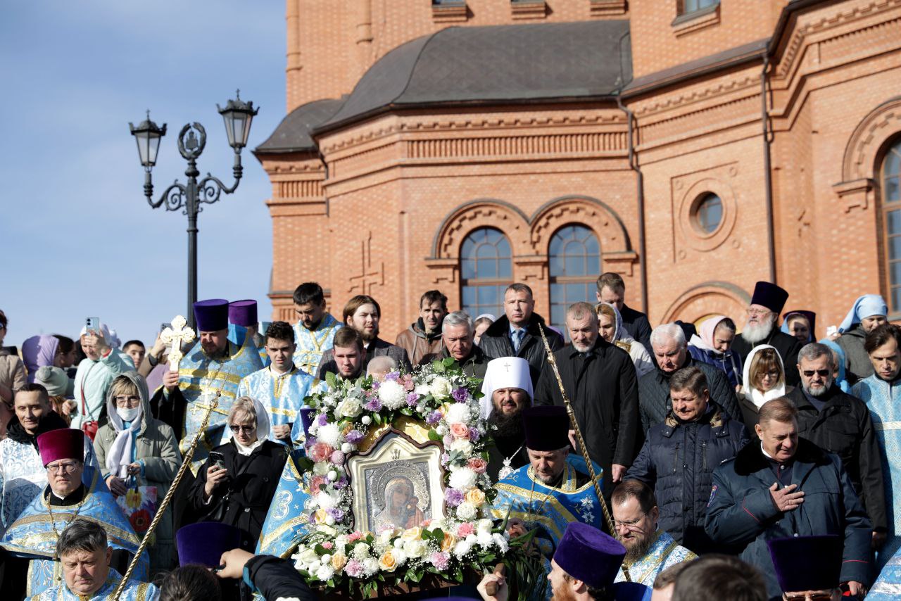 В Волгограде сегодня проходят мероприятия, посвященные Дню народного единства В Волгограде сегодня проходят мероприятия, посвященные Дню народного единства