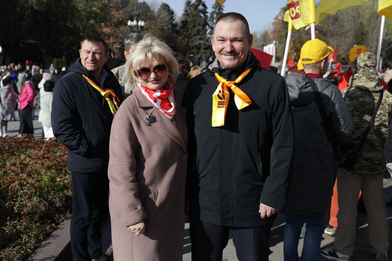 В Волгограде сегодня проходят мероприятия, посвященные Дню народного единства В Волгограде сегодня проходят мероприятия, посвященные Дню народного единства