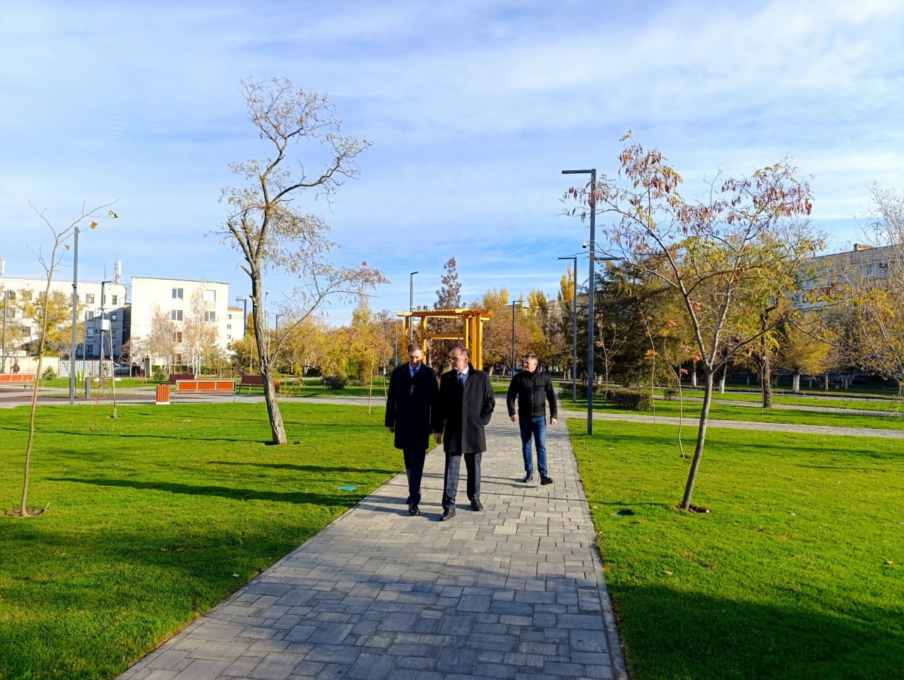 В Кировском районе завершено благоустройство сквера имени Николая Руднева В Кировском районе завершено благоустройство сквера имени Николая Руднева