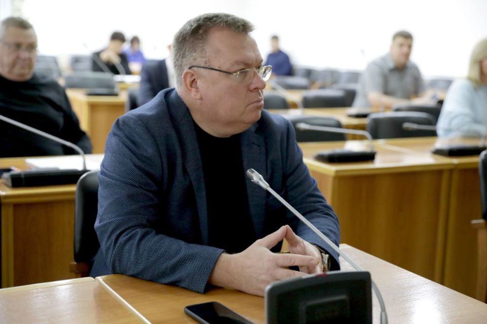 В Волгоградской городской Думе продолжается системная работа по формированию перечня уличных лестниц, требующих ремонта в первоочередном порядке В Волгоградской городской Думе продолжается системная работа по формированию перечня уличных лестниц, требующих ремонта в первоочередном порядке