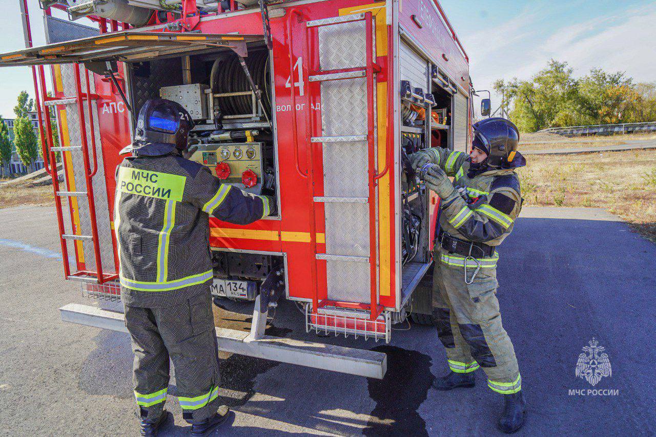 МЧС России желает легкого четверга!