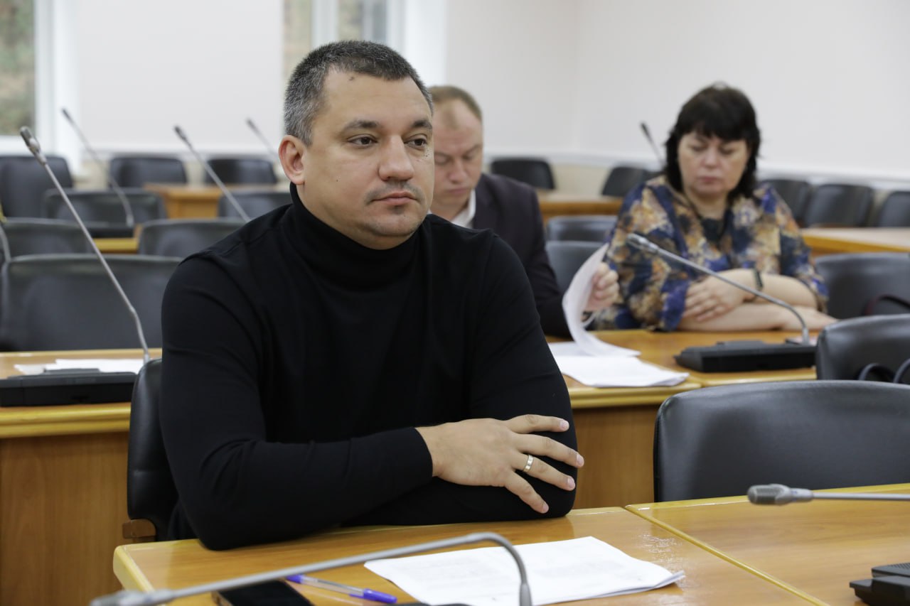 Список коллективных стипендиатов Волгоградской городской Думы на 2026 год сформировали сегодня члены специальной комиссии, возглавляемой заместителем председателя гордумы Геннадием Кузнецовым Список коллективных стипендиатов Волгоградской городской Думы на 2026 год сформировали сегодня члены специальной комиссии, возглавляемой заместителем председателя гордумы Геннадием Кузнецовым