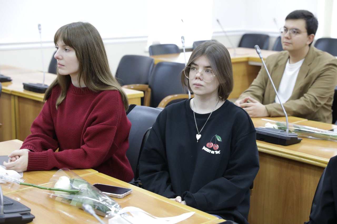 Студенты факультета архитектуры и градостроительного развития ВолгГТУ стали победителями Всероссийского творческого конкурса на лучший проект памятных архитектурных придорожных знаков на 3-й Продольной магистрали Волгограда Студенты факультета архитектуры и градостроительного развития ВолгГТУ стали победителями Всероссийского творческого конкурса на лучший проект памятных архитектурных придорожных знаков на 3-й Продольной магистрали Волгограда