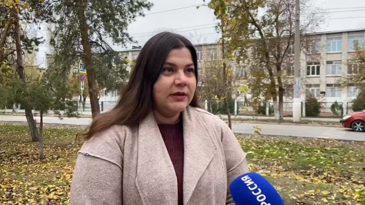 Замглавы администрации Кировского района Волгограда Лидия Радченко прокомментировала работу ПВР для жильцов пострадавших во время атаки БПЛА домов