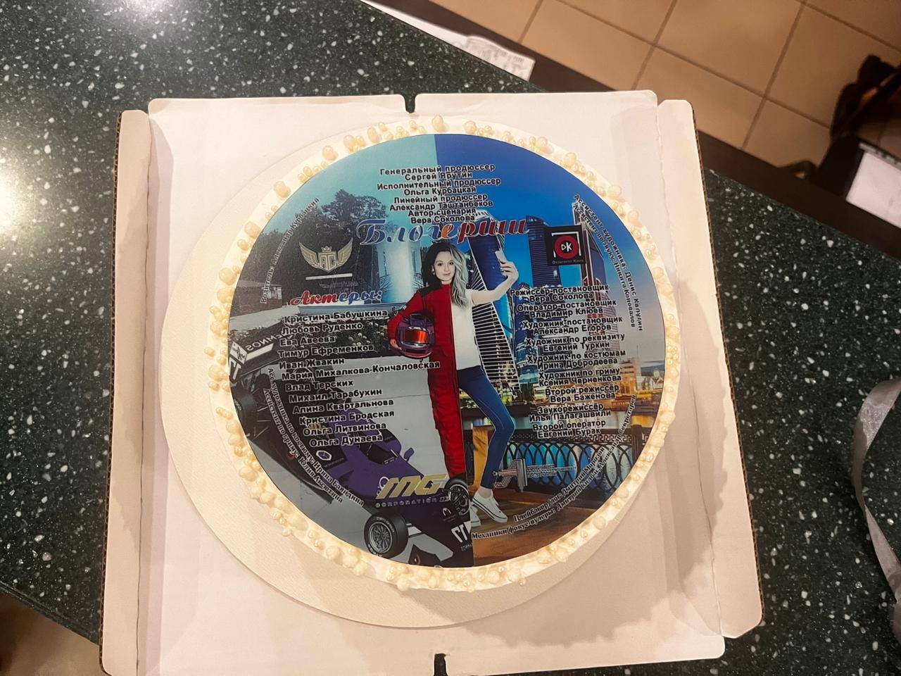 Волжский, ты в кадре!. Вчера в нашем городе завершились съемки фильма «Блогерши» Волжский, ты в кадре!. Вчера в нашем городе завершились съемки фильма «Блогерши»