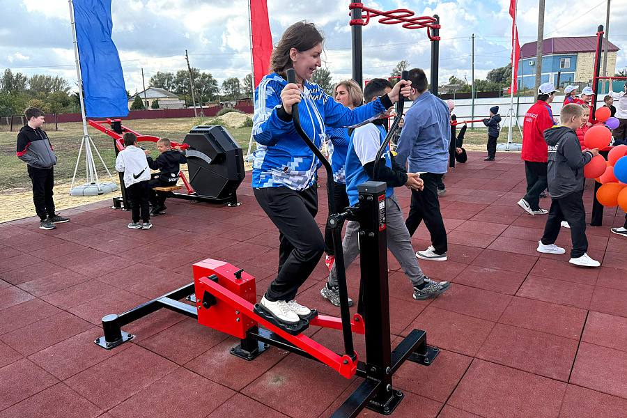 В Волгоградской области завершили строительство пяти новых мини-арен для ГТО В Волгоградской области завершили строительство пяти новых мини-арен для ГТО
