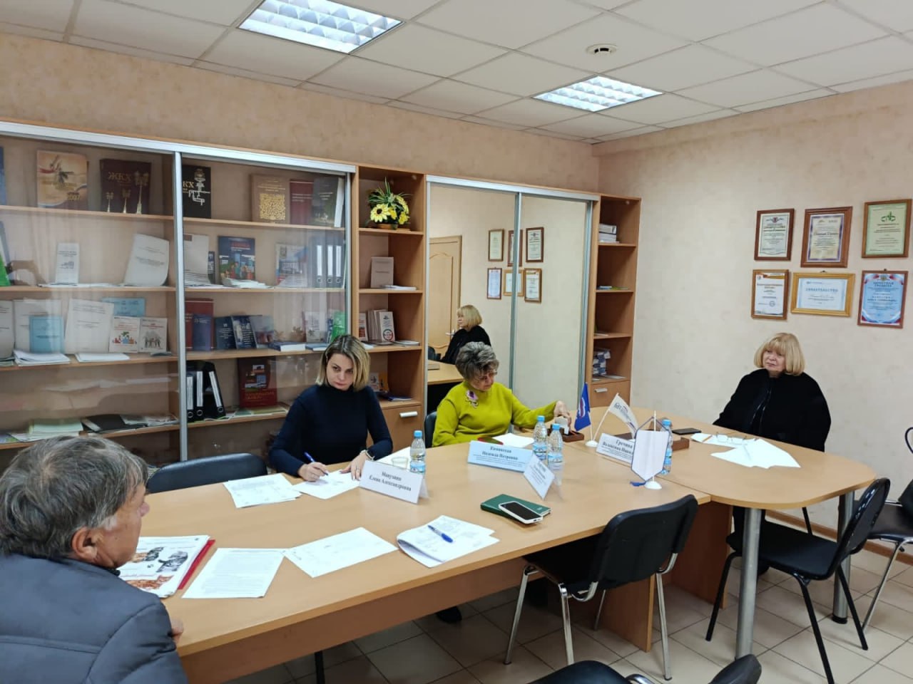 С 5 по 7 ноября «Единая Россия» проводит по всей стране неделю приемов по вопросам ЖКХ С 5 по 7 ноября «Единая Россия» проводит по всей стране неделю приемов по вопросам ЖКХ