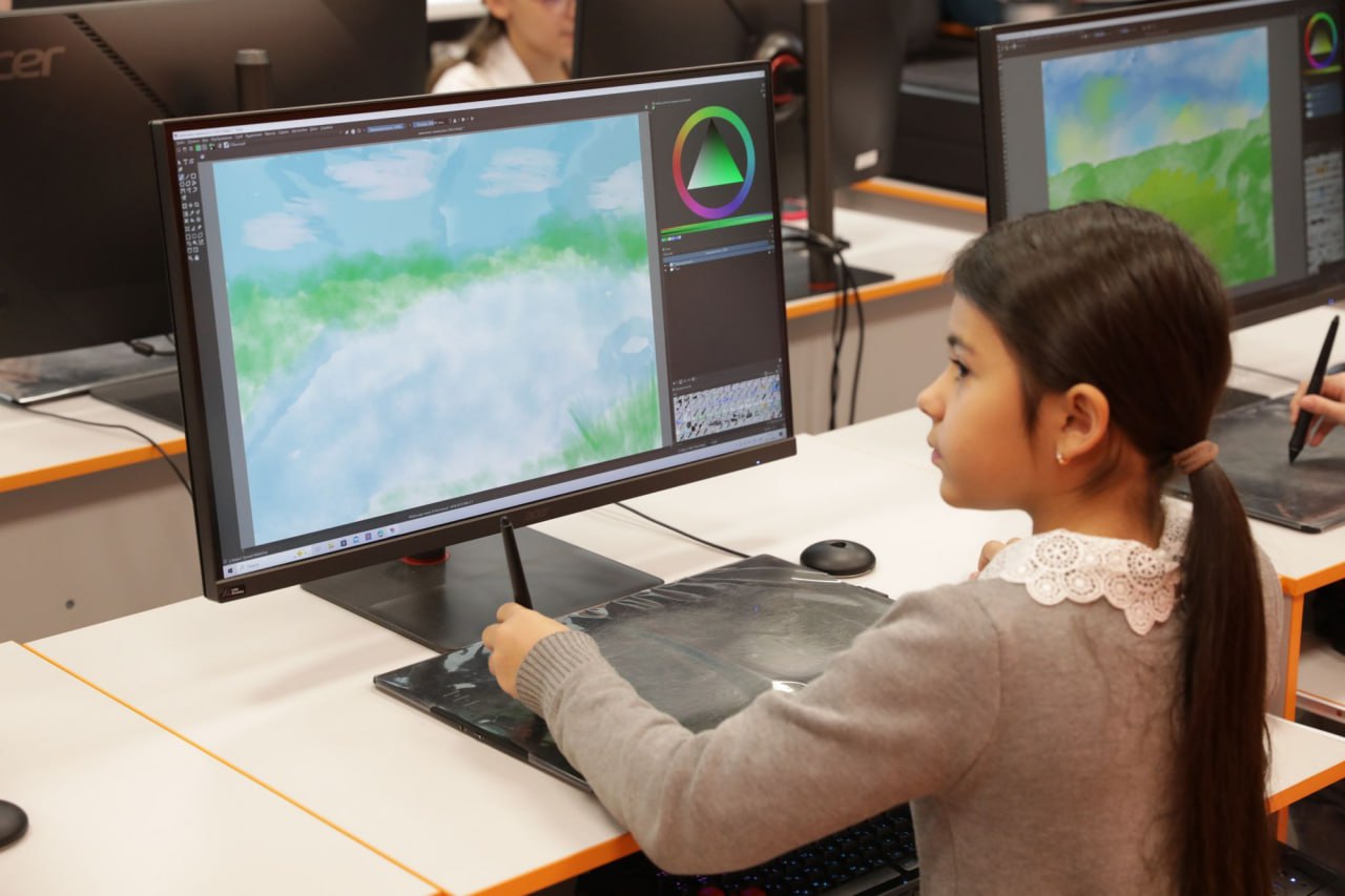 Сегодня уникальную волгоградскую «Школу креативных индустрий», которая совсем недавно открылась в Кировском районе на базе детской школы искусств «Воскресение», посетили первый заместитель председателя Волгоградской... Сегодня уникальную волгоградскую «Школу креативных индустрий», которая совсем недавно открылась в Кировском районе на базе детской школы искусств «Воскресение», посетили первый заместитель председателя Волгоградской...