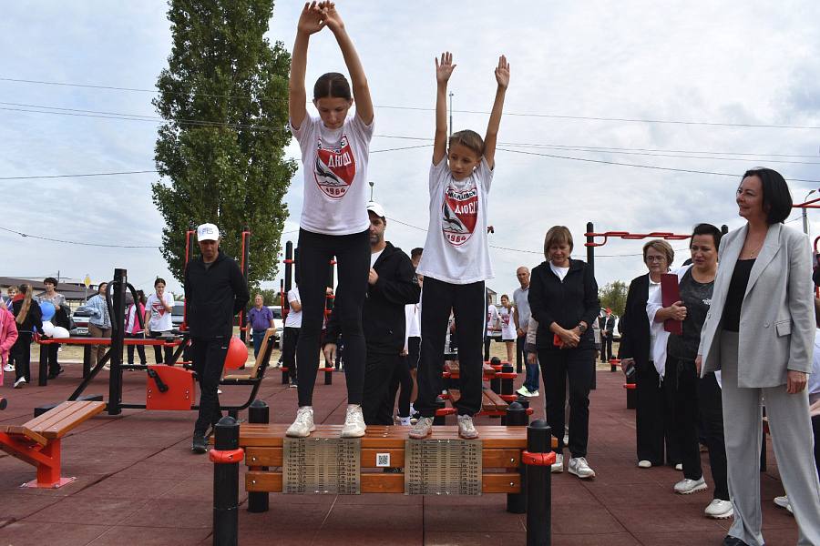 В Волгоградской области завершили строительство пяти новых мини-арен для ГТО В Волгоградской области завершили строительство пяти новых мини-арен для ГТО