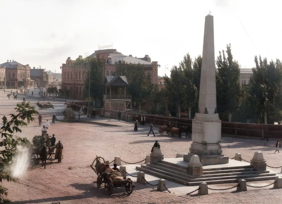  .        ,      -   ,      