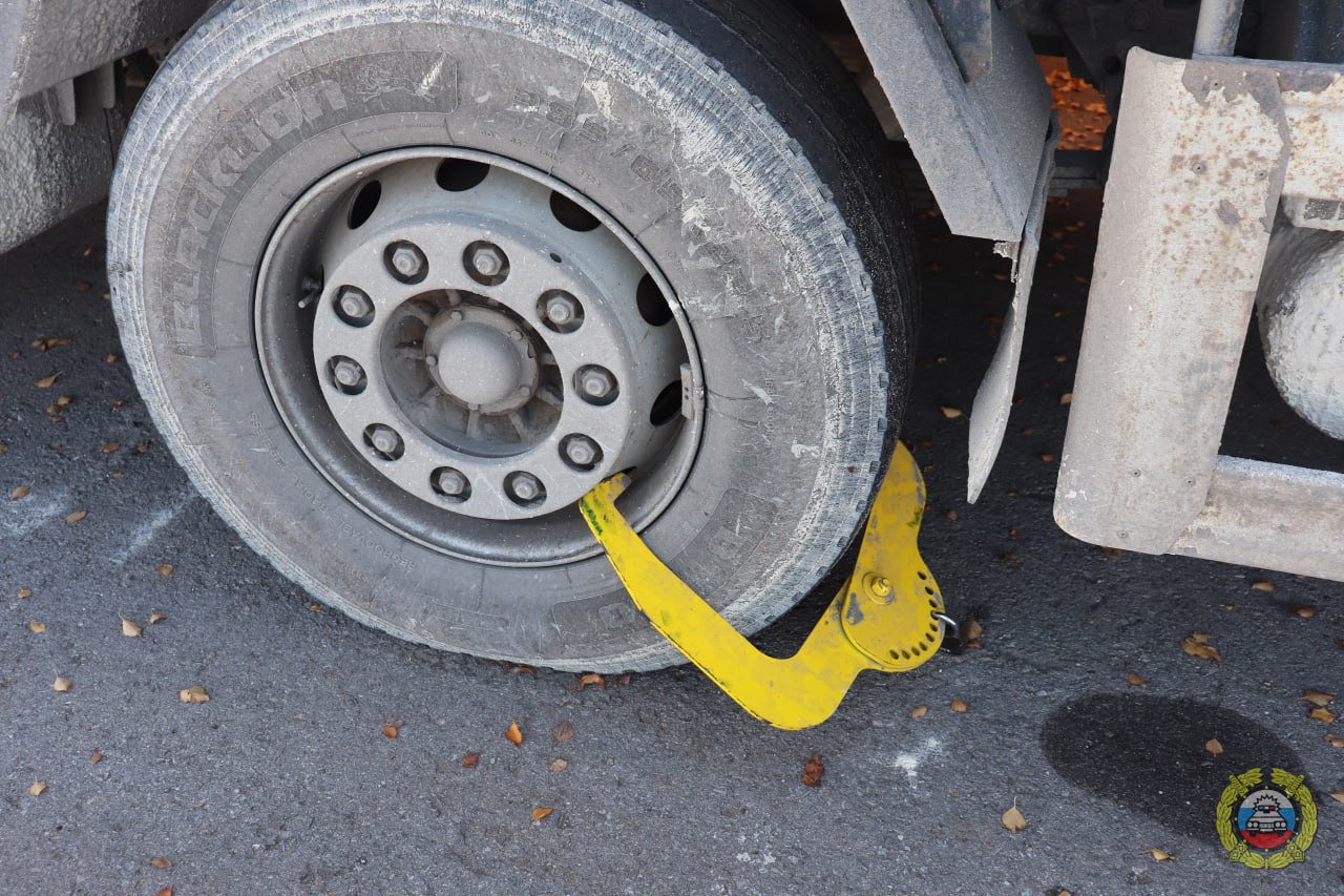 Госавтоинспекторы Волгоградской области совместно с Ространснадзором на практике реализуют комплексный подход к безопасности дорожного движения Госавтоинспекторы Волгоградской области совместно с Ространснадзором на практике реализуют комплексный подход к безопасности дорожного движения