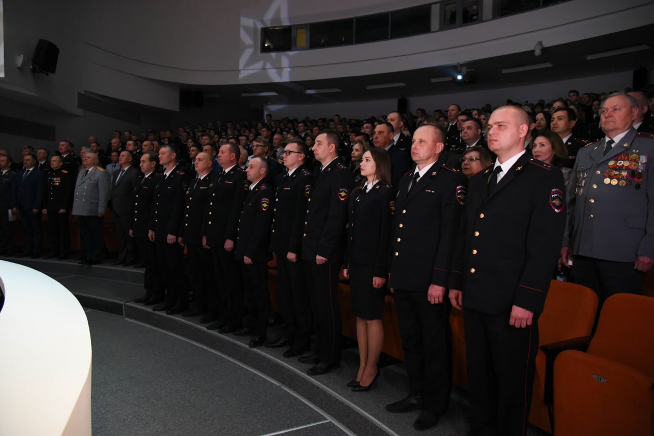 В региональном Главке МВД прошли торжественные мероприятия, посвященные празднованию Дня сотрудника органов внутренних дел Российской Федерации В региональном Главке МВД прошли торжественные мероприятия, посвященные празднованию Дня сотрудника органов внутренних дел Российской Федерации