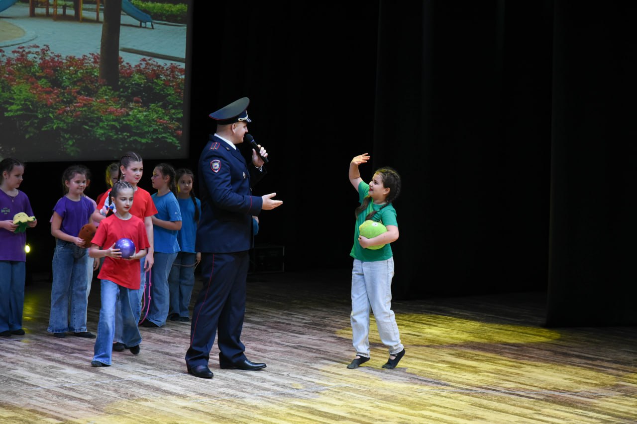 В региональном Главке МВД прошли торжественные мероприятия, посвященные празднованию Дня сотрудника органов внутренних дел Российской Федерации В региональном Главке МВД прошли торжественные мероприятия, посвященные празднованию Дня сотрудника органов внутренних дел Российской Федерации