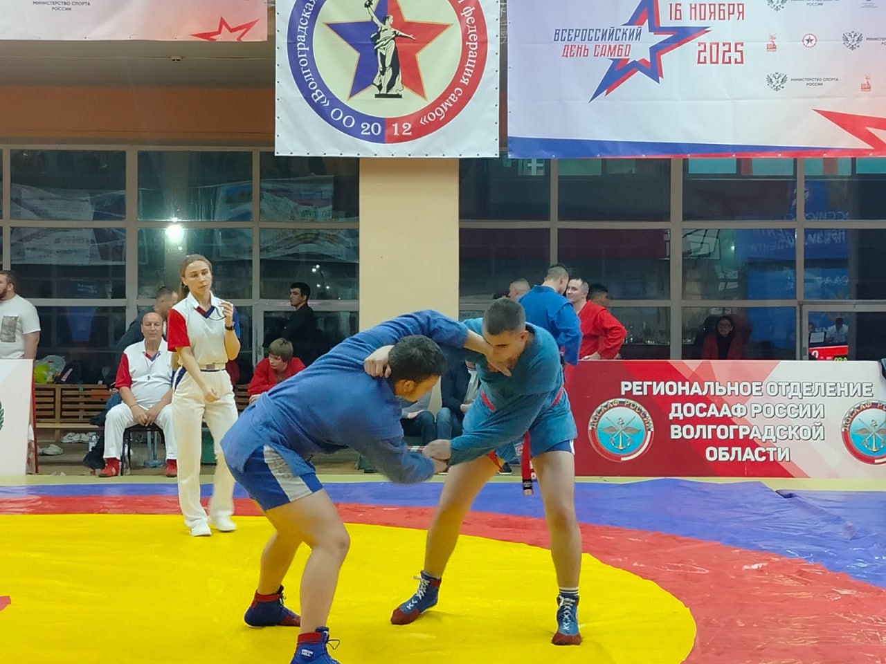 В Волгограде, на базе спортивной школы № 21 Краснооктябрьского района состоялись Чемпионат Волгоградской области по самбо среди мужчин, женщин и мужчин по боевому самбо, а также региональные соревнования по самбо –... В Волгограде, на базе спортивной школы № 21 Краснооктябрьского района состоялись Чемпионат Волгоградской области по самбо среди мужчин, женщин и мужчин по боевому самбо, а также региональные соревнования по самбо –...