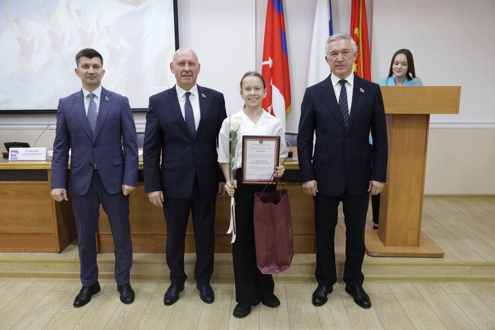 Волгоградские гимнасты разных возрастных категорий в составе сборной России завоевали «золото», «серебро» и «бронзу» на Международном турнире по эстетической гимнастике, прошедшем в Куала-Лумпуре Волгоградские гимнасты разных возрастных категорий в составе сборной России завоевали «золото», «серебро» и «бронзу» на Международном турнире по эстетической гимнастике, прошедшем в Куала-Лумпуре