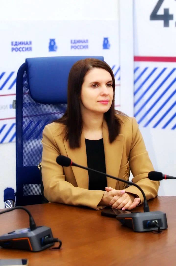 В Штабе общественной поддержки в центре города - героя Волгограда участвовала во встрече членов общественного совета проекта «Женское движение» Единой России в Волгоградской области В Штабе общественной поддержки в центре города - героя Волгограда участвовала во встрече членов общественного совета проекта «Женское движение» Единой России в Волгоградской области