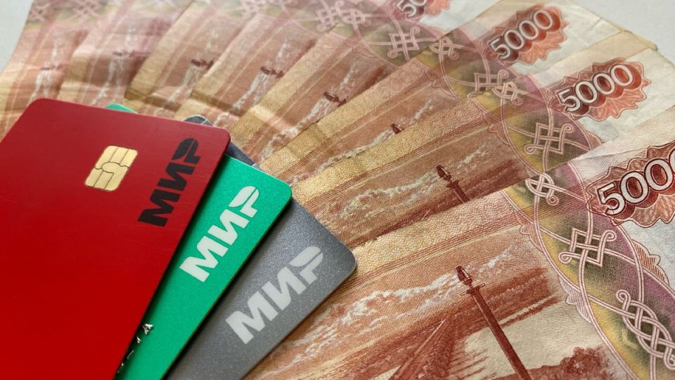 Пенсионерам России обещают щедрые надбавки: что ждать в 2026 году?