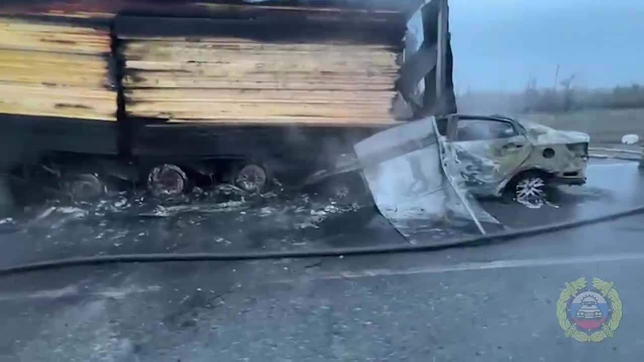 Устанавливаются обстоятельства ДТП в Дубовском районе