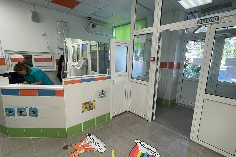 В отделении №1 детской поликлиники № 6 Ворошиловского района Волгограда завершили капитальный ремонт В отделении №1 детской поликлиники № 6 Ворошиловского района Волгограда завершили капитальный ремонт