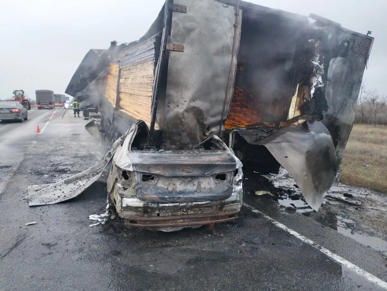 Прокуратура Волгоградской области взяла на контроль ход процессуальной проверки, проводимой следственным органом по факту дорожно-транспортного происшествия в Дубовском районе, повлекшего гибель троих человек