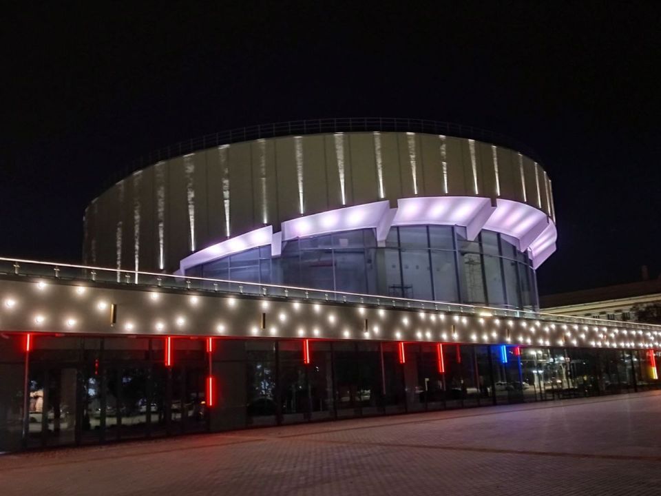 В Волгограде цирк открывается после трехлетней реконструкции