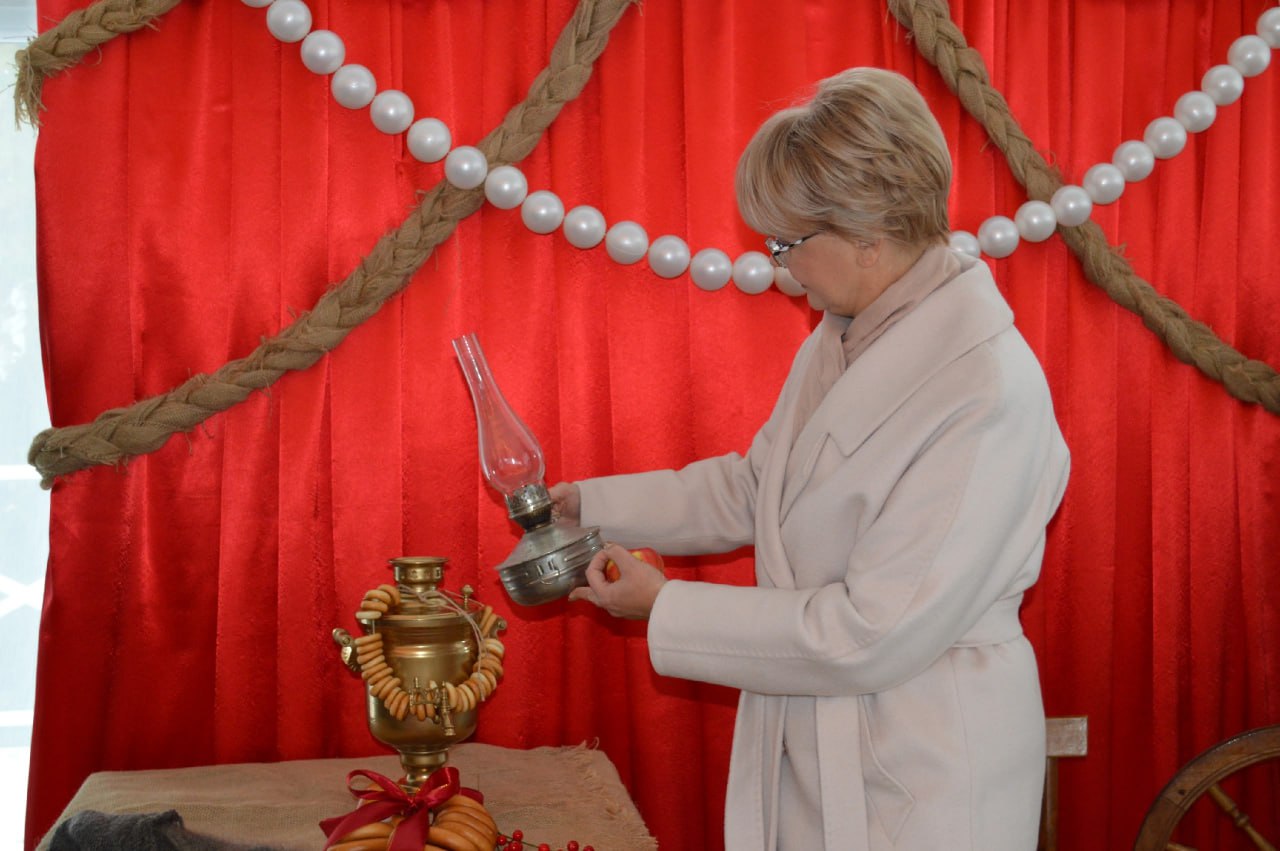 В Михайловке на территории парка Победы прошел первый Всероссийский фестиваль русской кухни В Михайловке на территории парка Победы прошел первый Всероссийский фестиваль русской кухни