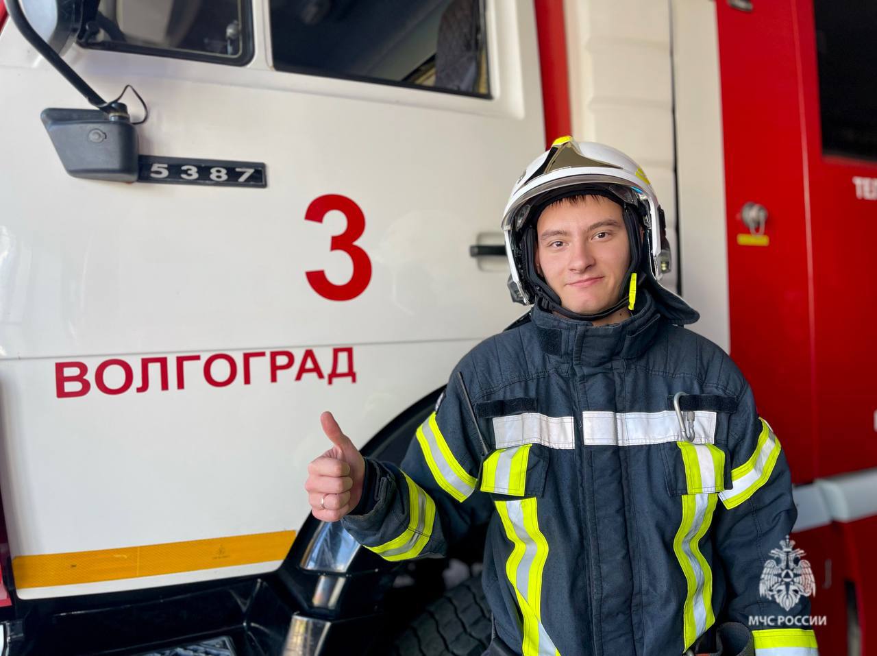 Огнеборец 3 ПСЧ Никита Тыщенко желает всем продуктивной недели!